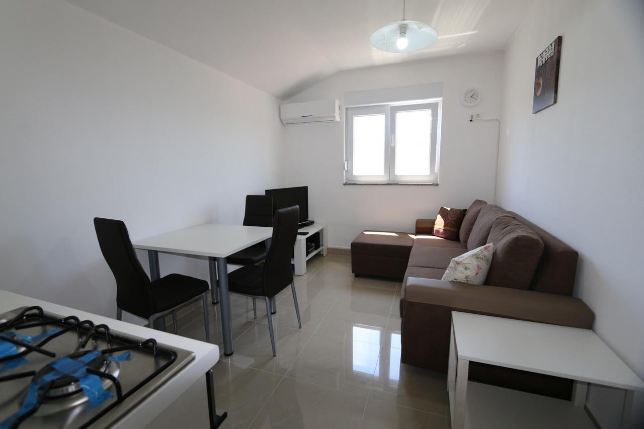Apartments Saramandic Сило Экстерьер фото